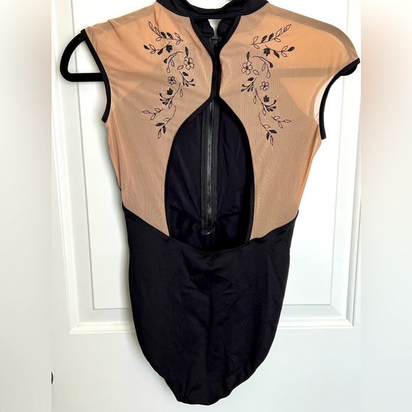 Mirella Mesh Embroidery Leotard - Picture 2 of 4